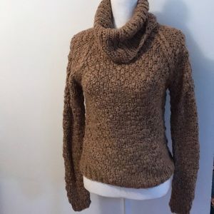 Vivviene Tam Sweater